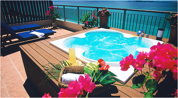 Jacuzzi